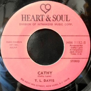 7 / T. L. DAVIS / CATHY / LONELY AM I