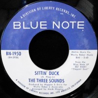 7 / THE THREE SOUNDS / SITTIN' DUCK / SUGAR HILL