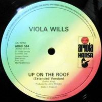 12 / VIOLA WILLS / UP ON THE ROOF