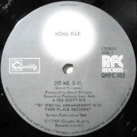 12 / MONA RAE / DO ME